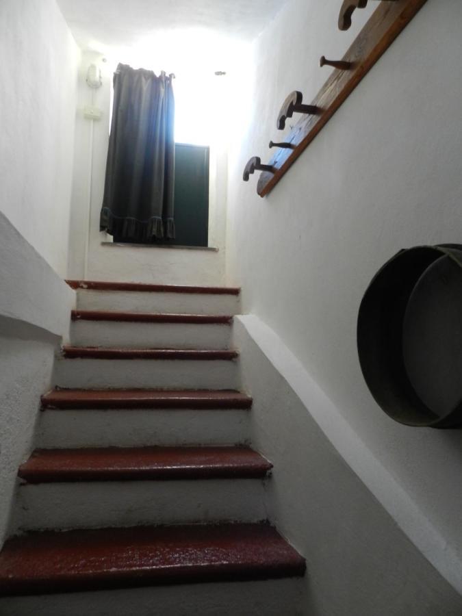 Apartment Trilocale In Dimora Tipica Montale (Liguria)